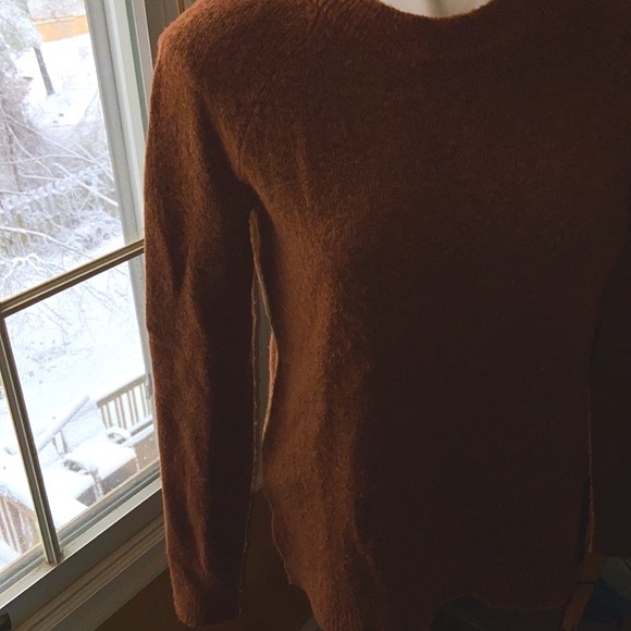 SP LOFT SIENNA BROWN LONG SLEEVE SWEATER WITH BACK CUTOUT EUC - Picture 4 of 9